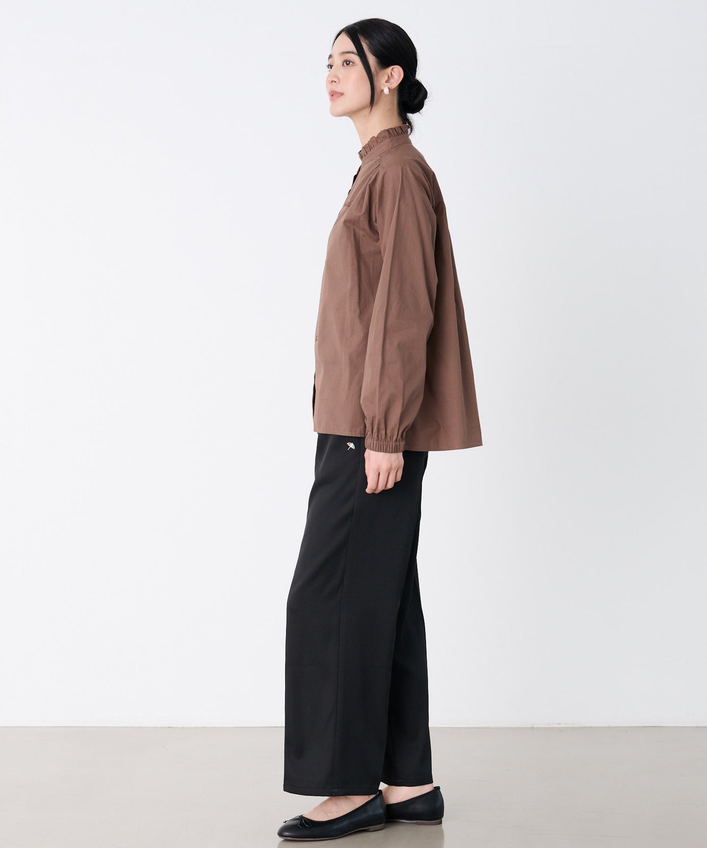 Arnold Palmer プチフリル バンドカラー シャツブラウス